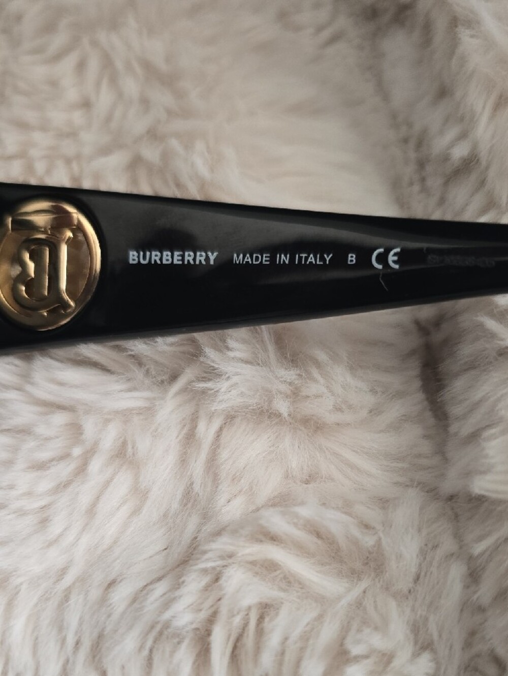 Burberry 0BE4290 Sunglasses - Picture 2 of 14